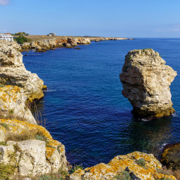 Reducere 1 zi Stancile de la Tyulenovo – Ferma de Midii Dalboka – Cap Kaliakra Autocar  2026